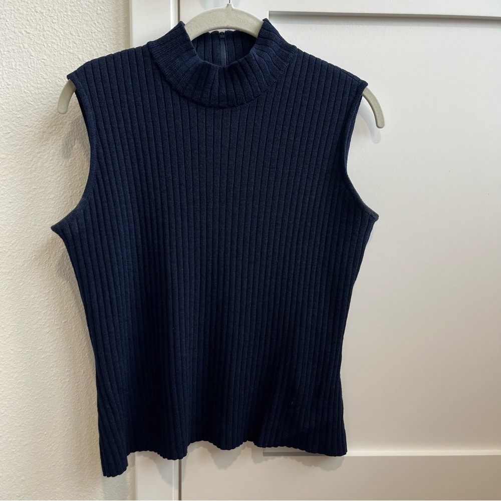 St John Top
